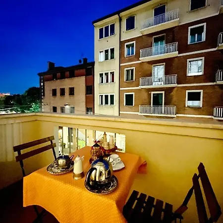 Castle Door House - Single With Double Beds Near Train Station Penzion